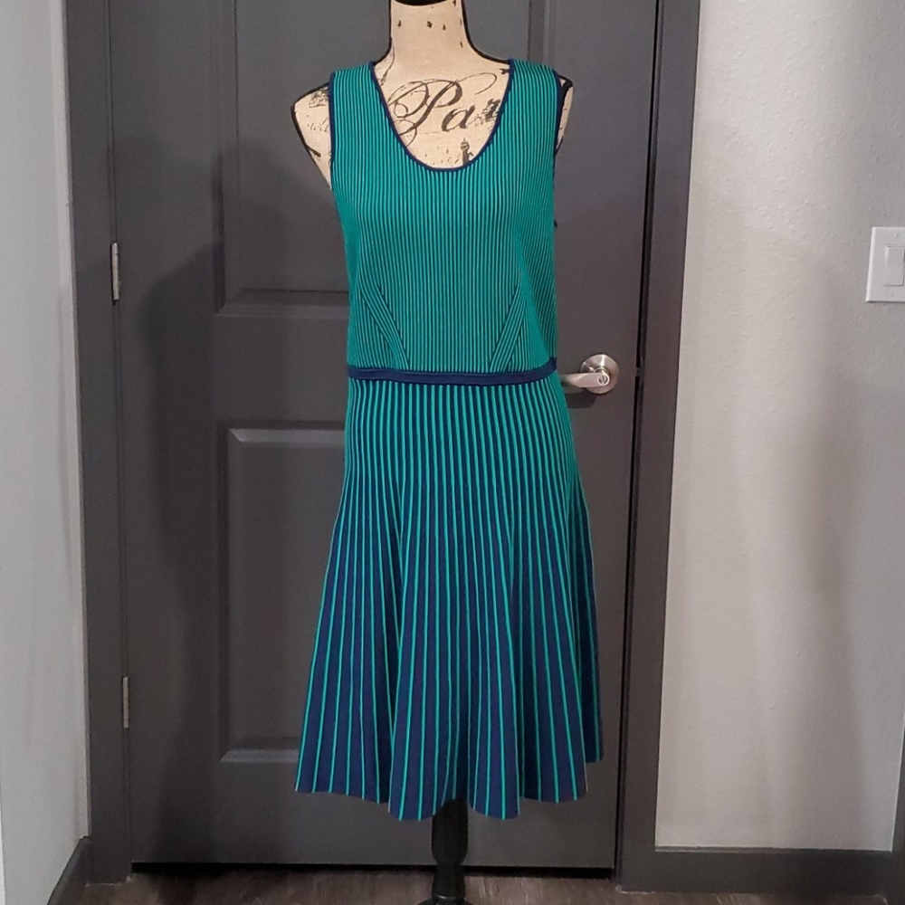 EUC Banana Republic Knit Dress